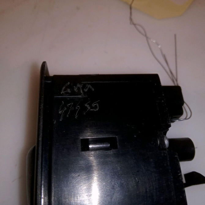 Commande leve-glace porte arrière gauche occasion MERCEDES CLASSE B I Phase 1 06-2005->04-2008 B 180 CDI 3