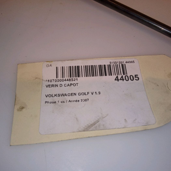 Verin d capot occasion VOLKSWAGEN GOLF V Phase 1 11-2003->10-2008 1.9 TDI 90ch 3