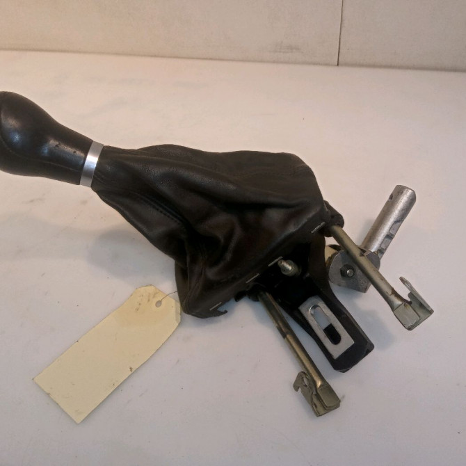 Levier de vitesses occasion AUDI A4 II Phase 2 09-2004->04-2008 1.9 TDI 115ch 2