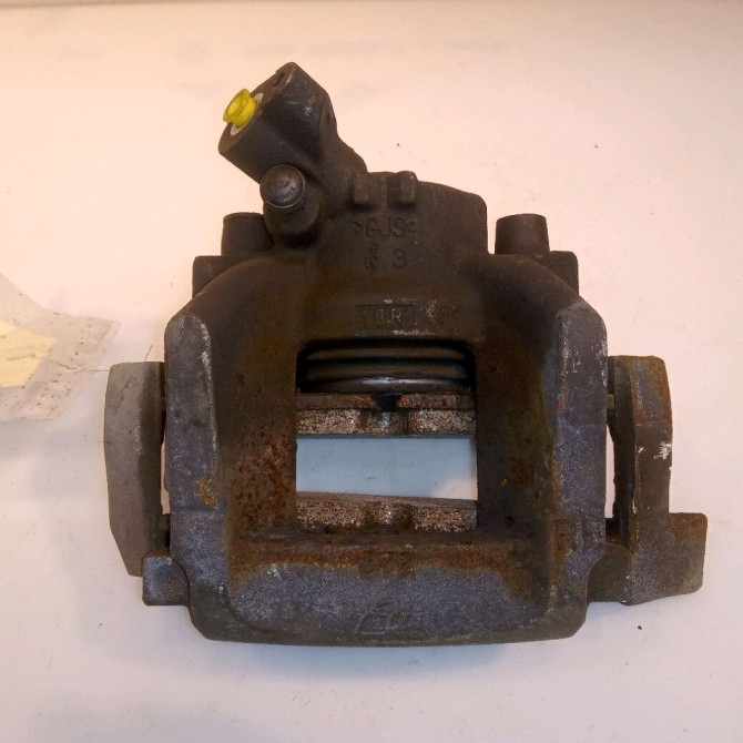 Etrier de frein avant droit occasion PEUGEOT 508 Phase 1 01-2011->12-2014 2.0 HDI 163ch 4401R5 1