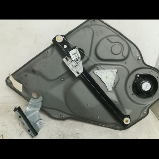 Mecanisme+moteur leve-glace ard occasion MERCEDES CLASSE B I Phase 1 06-2005->04-2008 B200CDI 140ch 2