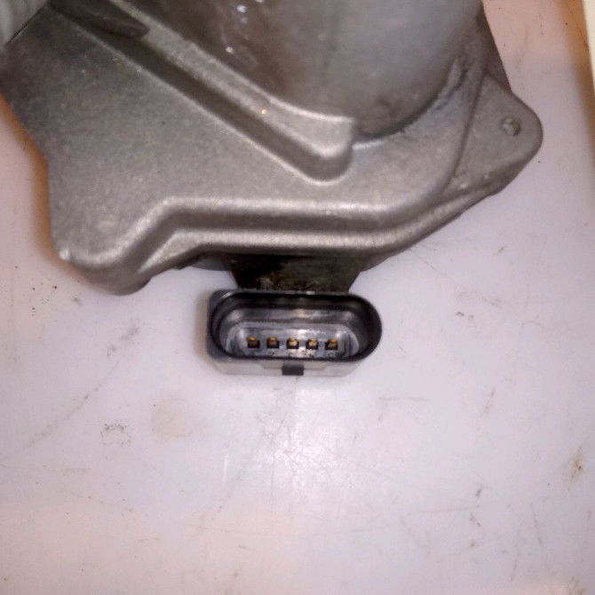 Vanne EGR occasion VOLKSWAGEN GOLF VI Phase 1 10-2008->04-2013 1.6 TDI 90ch 3