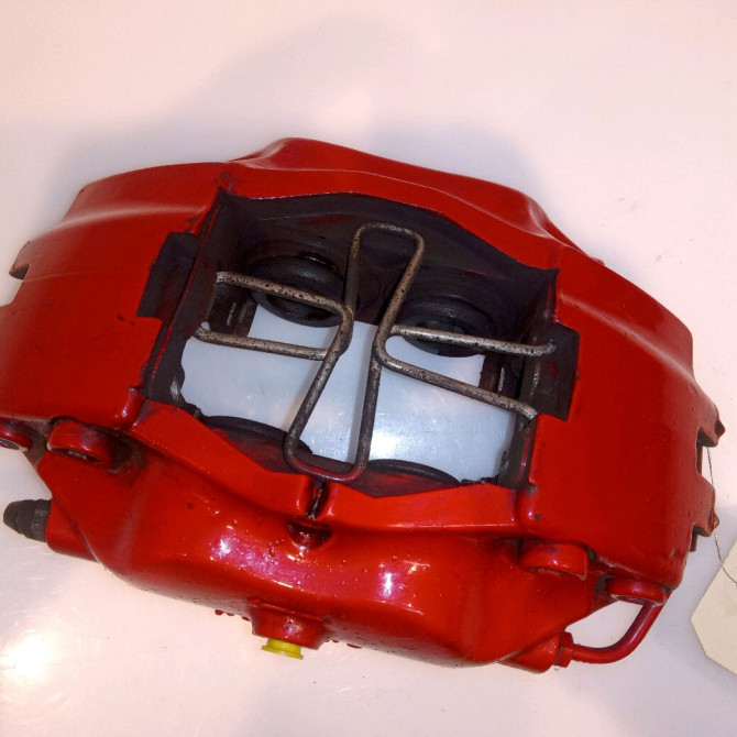 Etrier de frein avant droit occasion FERRARI 146 Phase 1 04-1995->04-1999 3.5i V8 380ch 4