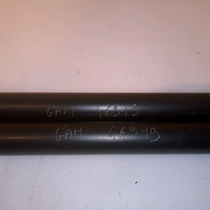 Verin droit hayon occasion CITROEN JUMPY II Phase 1 01-2007->... 2.0 HDI 120ch 8731P5 2