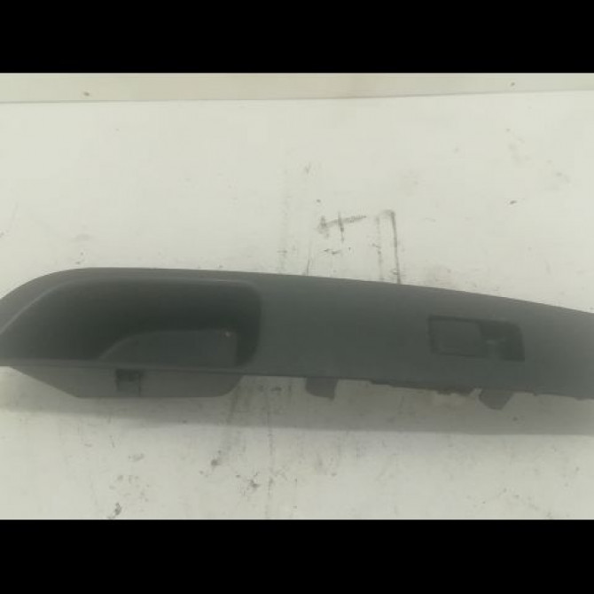 Commande lève-glace porte avant droite occasion NISSAN MICRA III Phase 1 01-2003->07-2005 1.5 DCI 65ch 25411AX610 1