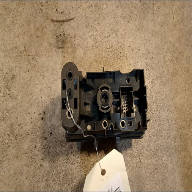 Interrupteur commande de phares occasion OPEL MERIVA I Phase 2 01-2006->09-2010 1.7 CDTI 100ch 9185414 2