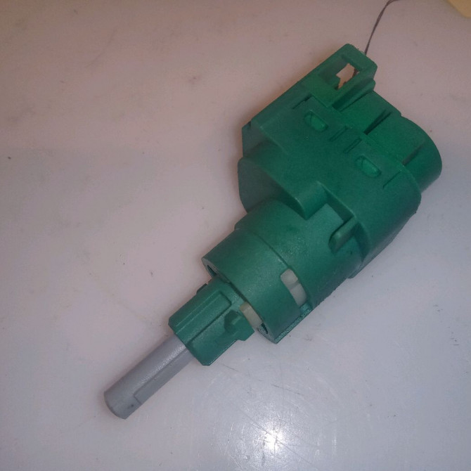 occasion VOLKSWAGEN POLO IV Phase 2 05-2005->09-2009 1.4 TDI 70ch 6Q0927189 1