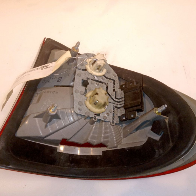 Feu arrière gauche occasion MERCEDES CLASSE E III Phase 1 03-2002->06-2006 2