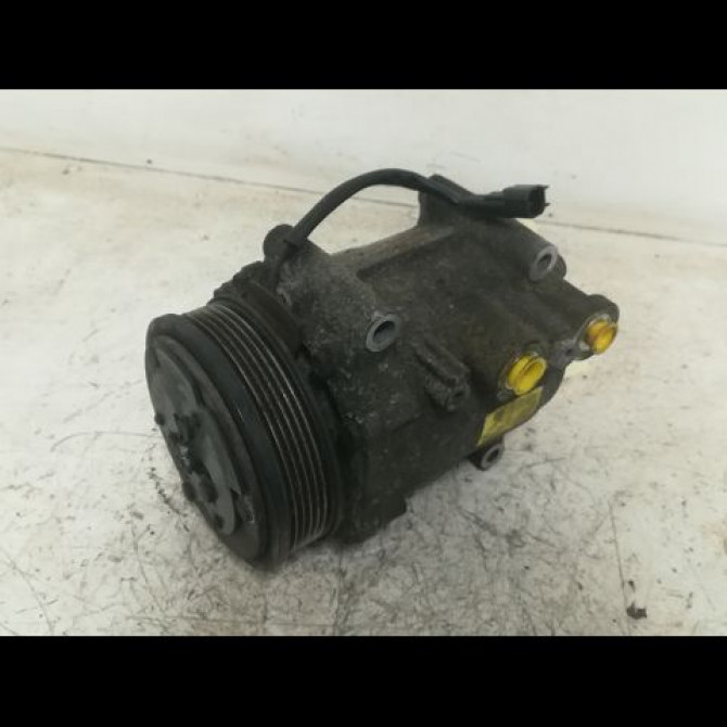 Compresseur air conditionne occasion FORD FIESTA VI Phase 1 10-2008->11-2012 1.4 TDCI 68ch 1767718 1