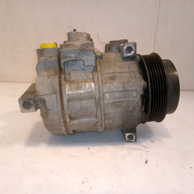 Compresseur air conditionne occasion MERCEDES CLASSE C III Phase 1 01-2007->12-2010 8302500 2