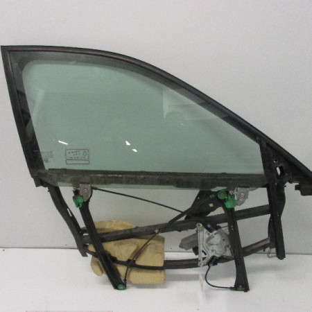 Mecanisme + moteur lève-glace avant droit occasion AUDI A4 I Phase 2 02-1999->01-2001 1.6i 8v 100ch 8D0837400A