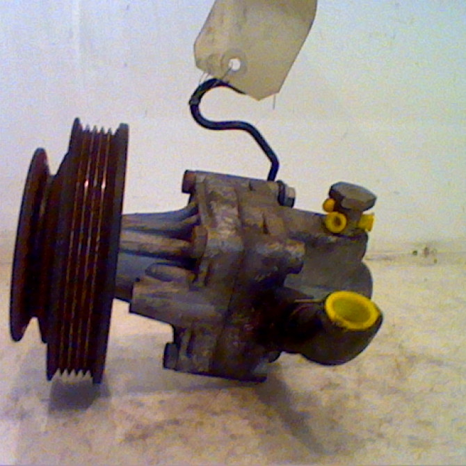 Pompe direction assistee occasion AUDI A4 I Phase 2 02-1999->01-2001 1.6i 8v 100ch 8D0145155L 1