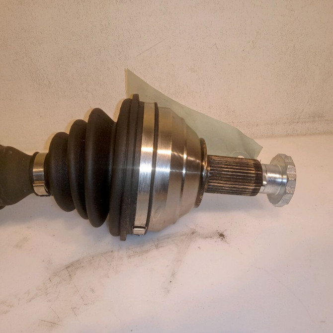 Transmission avant droite occasion VOLKSWAGEN FOX Phase 1 06-2005->09-2011 1.4 TDI 70ch 6QE407272P 3