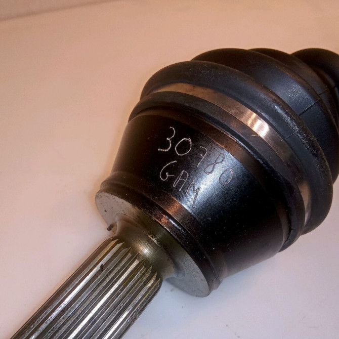 Transmission avant droite occasion FORD FIESTA IV Phase 1 09-1995->09-1999 1.8 D 4