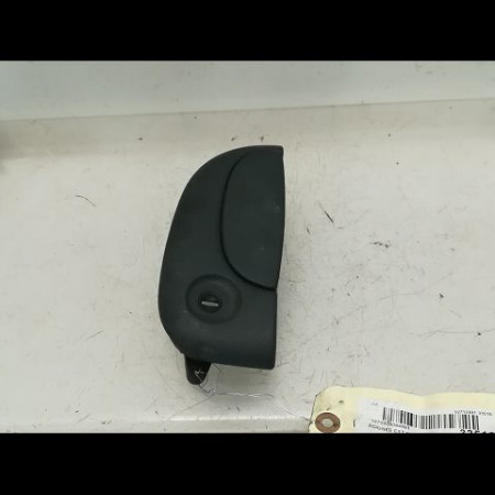 Poignee ext porte avd occasion RENAULT KANGOO I Phase 1 09-1997->06-2003 1.2i 8v 60ch 7700354479