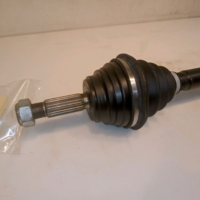 Transmission avant droite occasion RENAULT LAGUNA I Phase 1 01-1994->04-1998 1.8 3