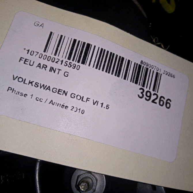 Feu arrière interieur gauche occasion VOLKSWAGEN GOLF VI Phase 1 10-2008->04-2013 1.6 TDI 105ch 5K0945093G 4