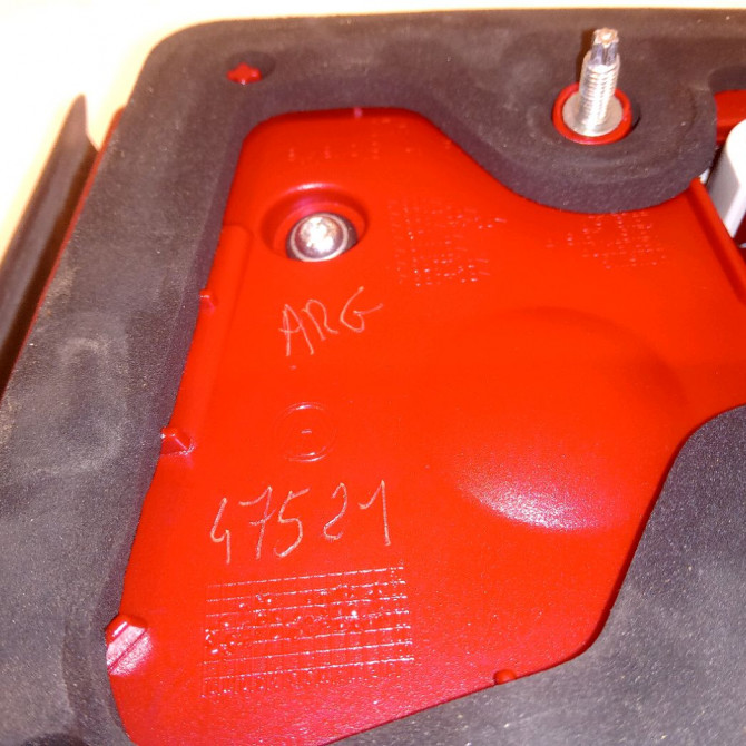 Feu arrière interieur gauche occasion VOLKSWAGEN PASSAT VI Phase 1 BREAK 10-2010->04-2015 3AF945307E 3