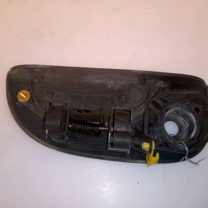 Poignee ext porte avd occasion RENAULT KANGOO I Phase 1 09-1997->06-2003 1.9 D 55ch 7700354479 2