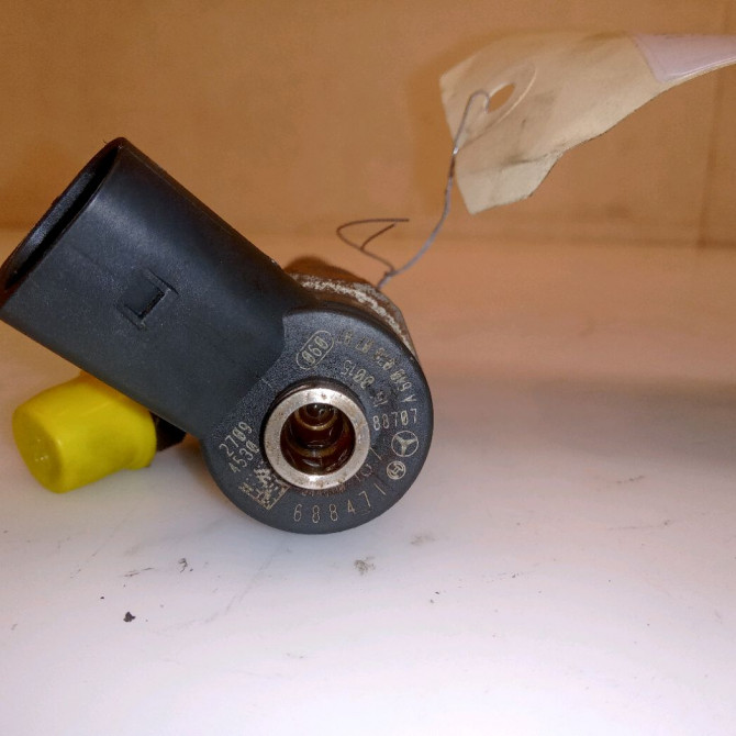 Injecteur occasion MERCEDES CLASSE A I 3