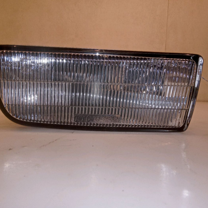 Phare antibrouillard avant droit occasion B.M.W. SERIE 3 III Phase 1 01-1991->04-1998 325tds 1