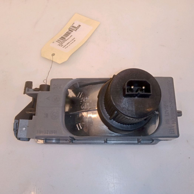 Phare antibrouillard avant droit occasion B.M.W. SERIE 3 III Phase 1 01-1991->04-1998 325tds 2