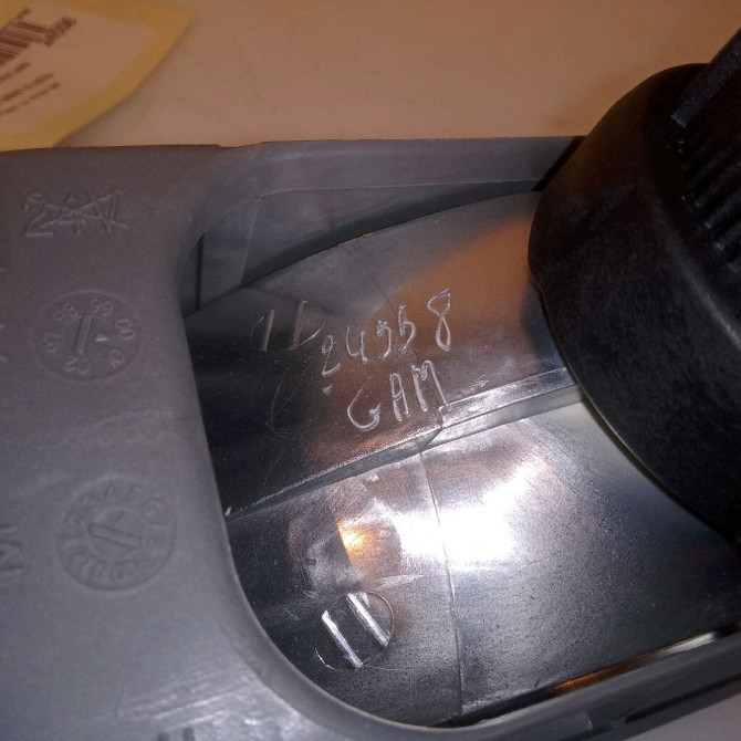 Phare antibrouillard avant droit occasion B.M.W. SERIE 3 III Phase 1 01-1991->04-1998 325tds 3