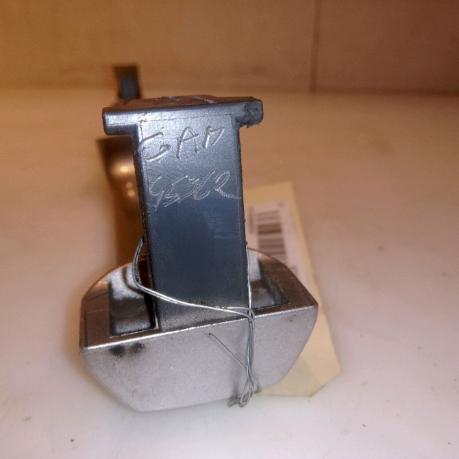 Poignee ext porte arg occasion TOYOTA PRIUS III Phase 1 04-1995->04-1999 1.8 Hybride 99ch 6921174020J3 3