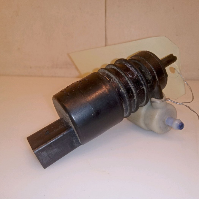 Pompe lave-glace avant occasion OPEL INSIGNIA 2