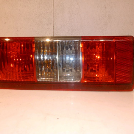 Feu arrière gauche occasion OPEL COMBO -CORSA- II Phase 1 01-2002->07-2004 9199760