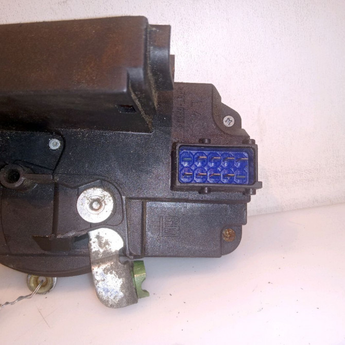 Serrure porte avg occasion OPEL COMBO -CORSA- II Phase 1 01-2002->07-2004 13203901 3