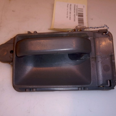 Poignee int porte avg occasion PEUGEOT 205 Phase 1 03-1983->07-1987 1.4i 60ch 914358