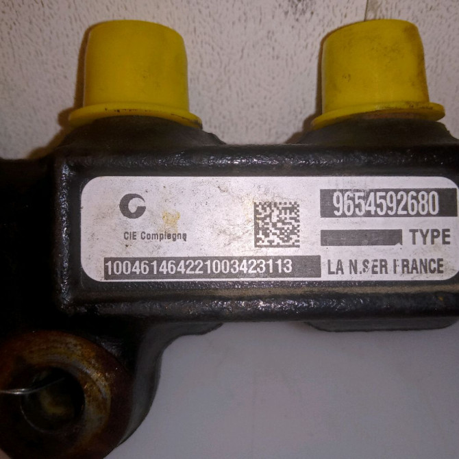 Rampe injection occasion FORD FIESTA VI Phase 1 10-2008->11-2012 1.4 TDCI 68ch 1747239 3