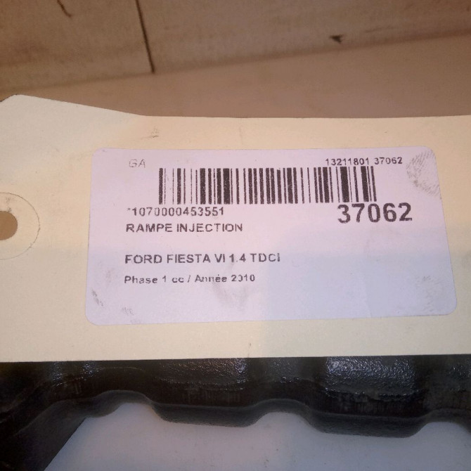 Rampe injection occasion FORD FIESTA VI Phase 1 10-2008->11-2012 1.4 TDCI 68ch 1747239 4