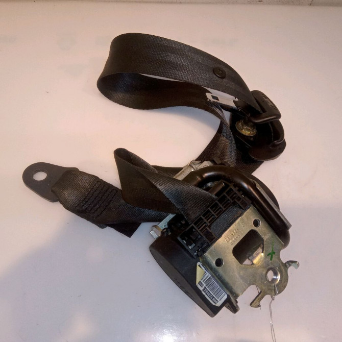 Ceinture avant droite occasion PEUGEOT 307 Phase 2 06-2005->03-2008 1.6 HDI 16v 110ch 96612288XX 2