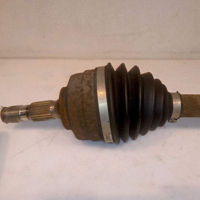 Transmission avant gauche occasion PEUGEOT 5008 I Phase 1 11-2009->12-2013 2.0 HDI 150ch 3272TK 3