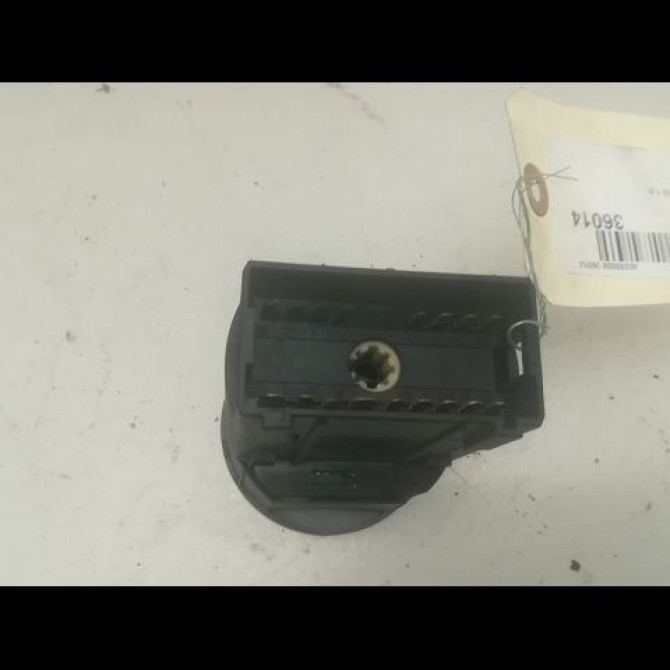 Interrupteur commande de phares occasion VOLKSWAGEN GOLF IV GOLF IV Phase 1 1998-01-01->2005-06-30 1.9 TDI 100ch 1C094153120H 2