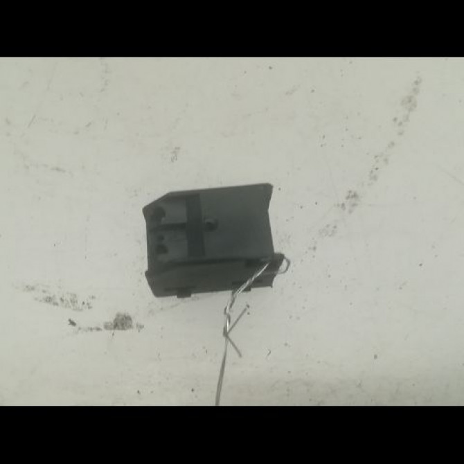 Commande leve-glace porte arrière droite occasion VOLKSWAGEN GOLF IV GOLF IV Phase 1 1998-01-01->2005-06-30 1.9 TDI 100ch 3B0959855B01C 2