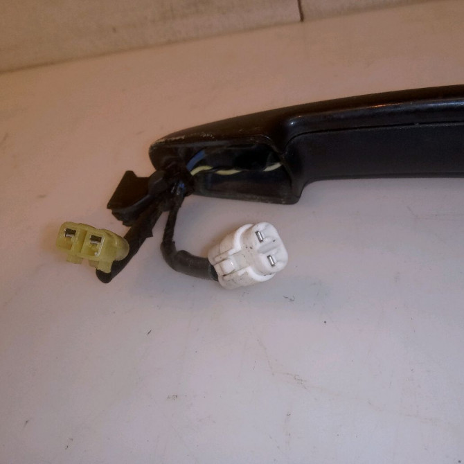 Poignee ext porte avg occasion SUZUKI GRAND VITARA II Phase 1 09-2005->09-2009 1.6 VVT 106ch 8281063811ZJ3 3