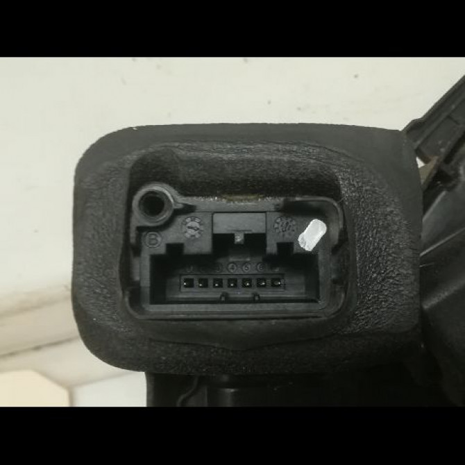 Serrure porte arg occasion VOLKSWAGEN POLO V POLO V Phase 1 2009-09-01->2014-05-31 1.2 TDI 75ch 5K4839015M 3