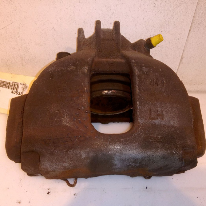 Etrier de frein avant gauche occasion VOLVO S80 I 9475268 1