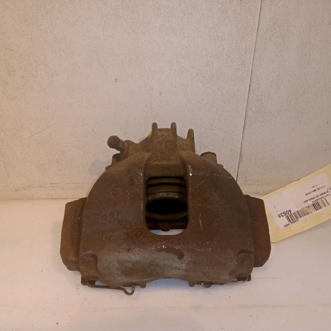 Etrier de frein avant droit occasion VOLVO S80 I 9475270 1