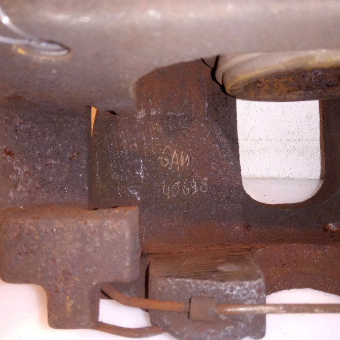 Etrier de frein avant droit occasion VOLVO S80 I 9475270 3