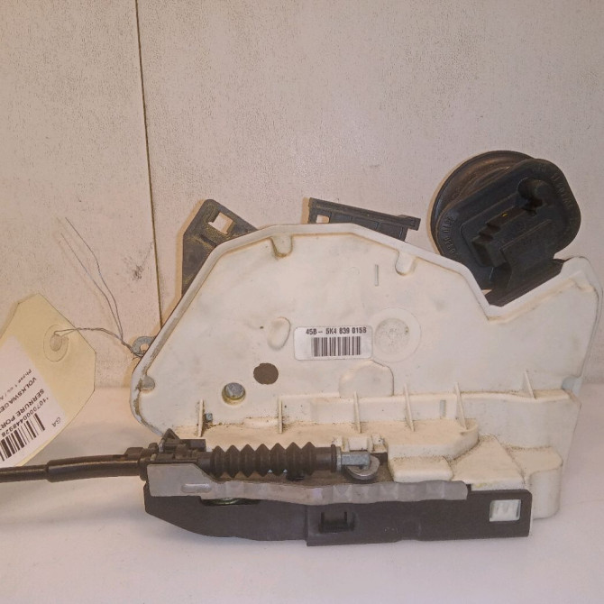 Serrure porte arg occasion VOLKSWAGEN GOLF VI Phase 1 10-2008->04-2013 2.0 TDI 110ch 5K4839015M 3