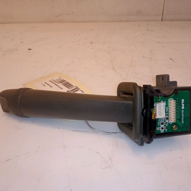 Commande essuie glace occasion VOLVO S80 I 31268581 2