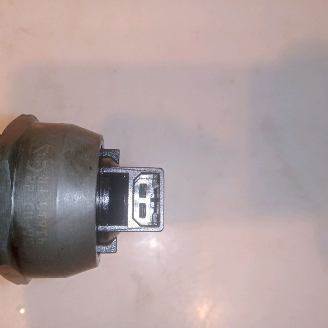 occasion VOLKSWAGEN POLO IV Phase 2 05-2005->09-2009 1.4 TDI 70ch 38130073BN 3