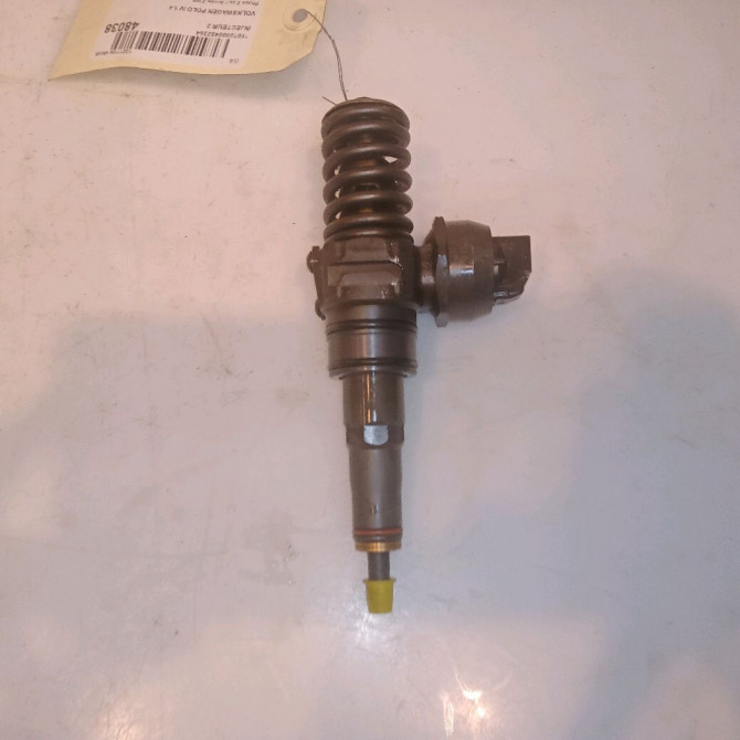 occasion VOLKSWAGEN POLO IV Phase 2 05-2005->09-2009 1.4 TDI 70ch 38130073BN 1