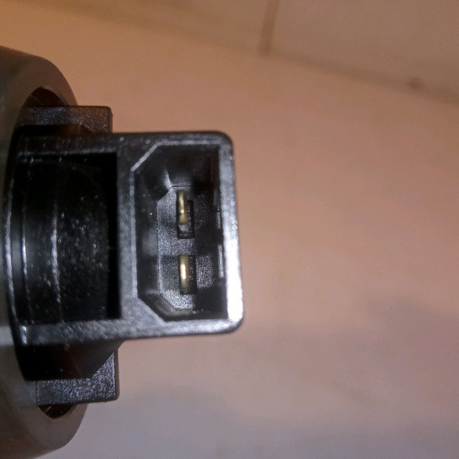 occasion VOLKSWAGEN TOURAN I Phase 2 11-2006->09-2010 1.9 TDI 105ch 38130073AG 3