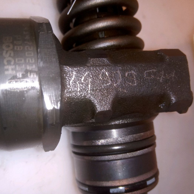 occasion VOLKSWAGEN TOURAN I Phase 2 11-2006->09-2010 1.9 TDI 105ch 38130073AG 5