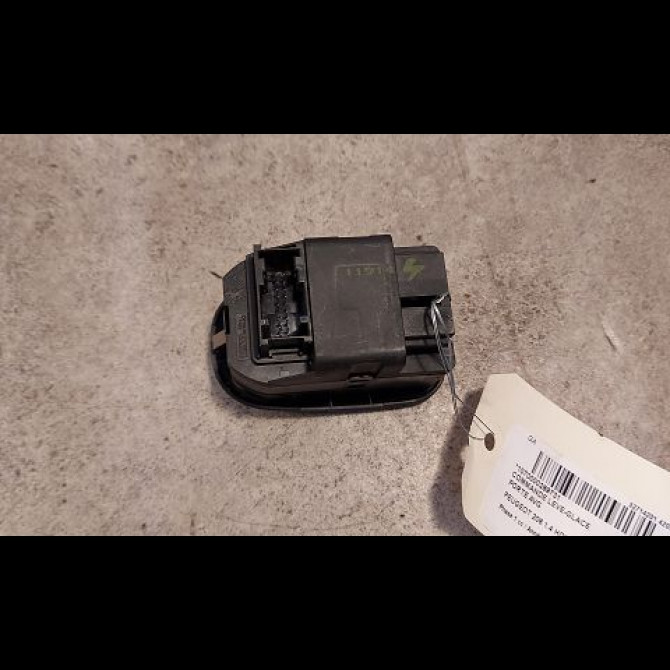 Commande lève-glace porte avant gauche occasion PEUGEOT 206 Phase 1 09-1998->03-2009 1.4 HDI 70ch 2